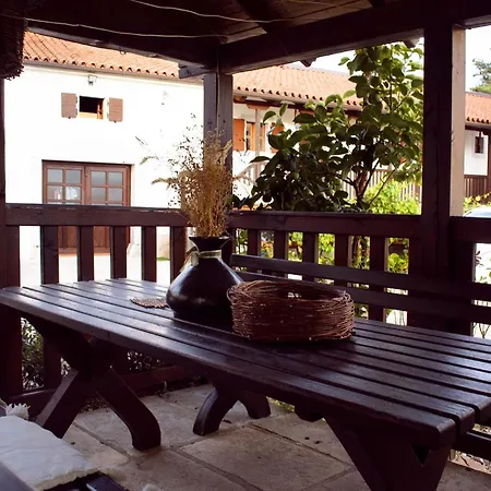 Apartmaji Znidarcic *