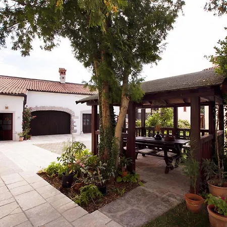 Apartman Apartmaji Znidarcic Divaca