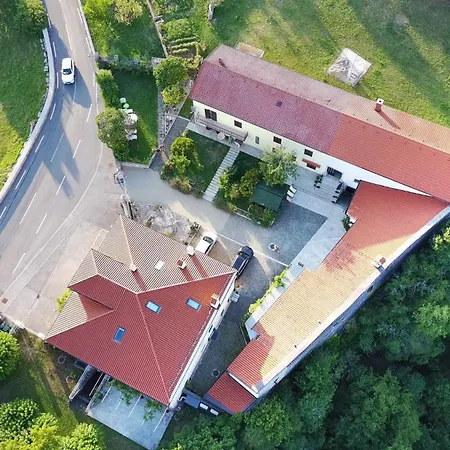 Apartmaji Znidarcic * Divaca