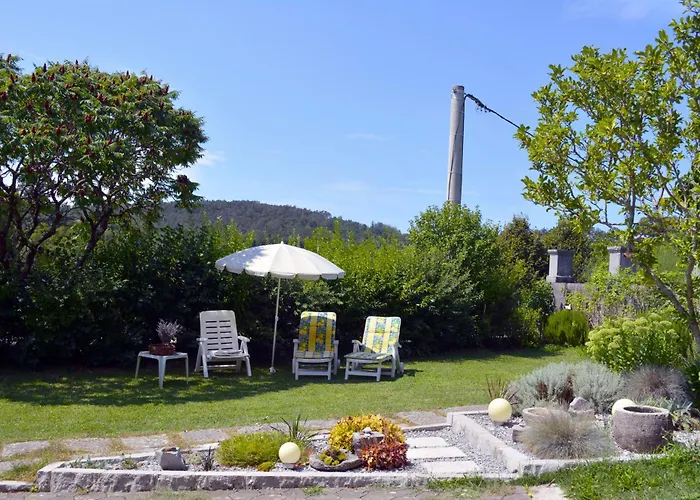 Apartmaji Znidarcic 아파트 Divača