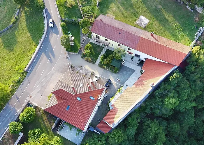 Apartmaji Znidarcic * Divaca